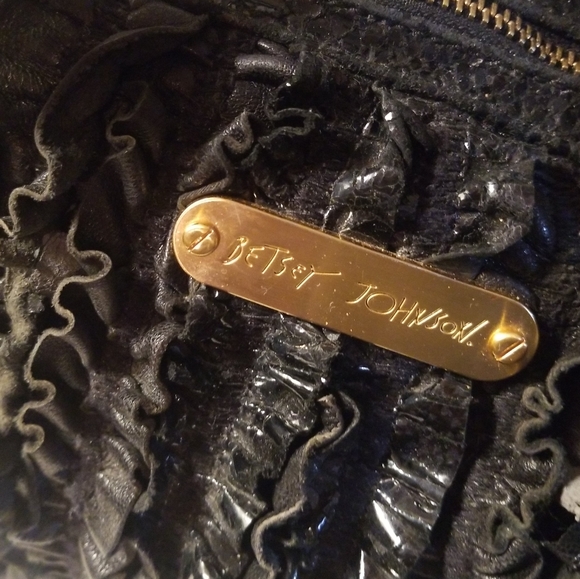Betsey Johnson black ruffled handbag - Picture 7 of 7